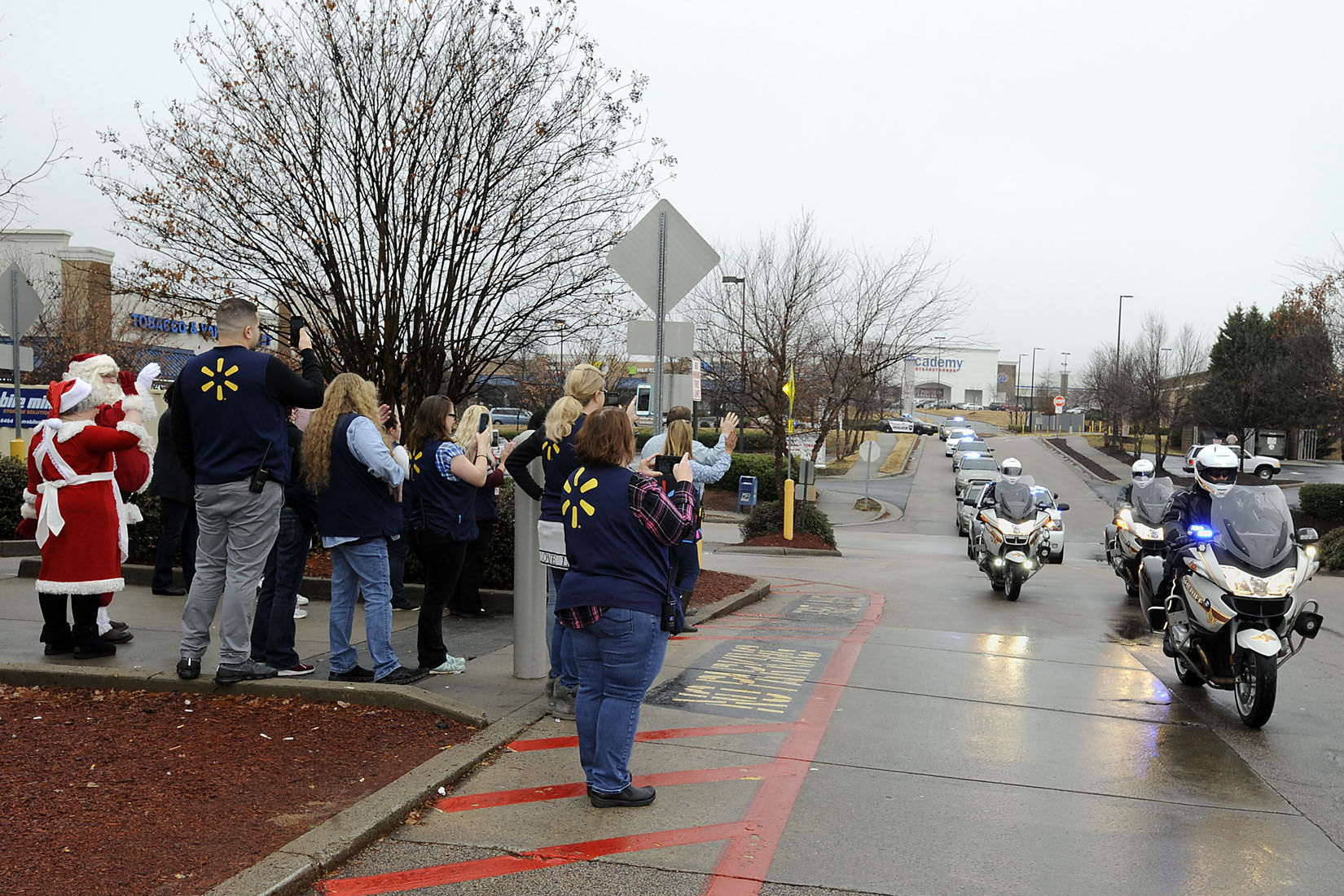 Cops & Kids Christmas shopping